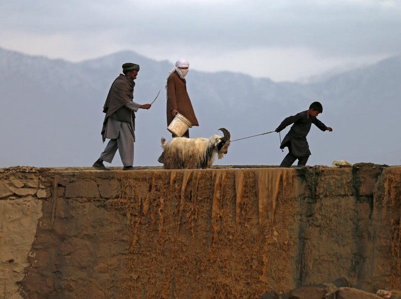 Nguoi Hoi giao tren khap the gioi don le Eid al-Adha-Hinh-18